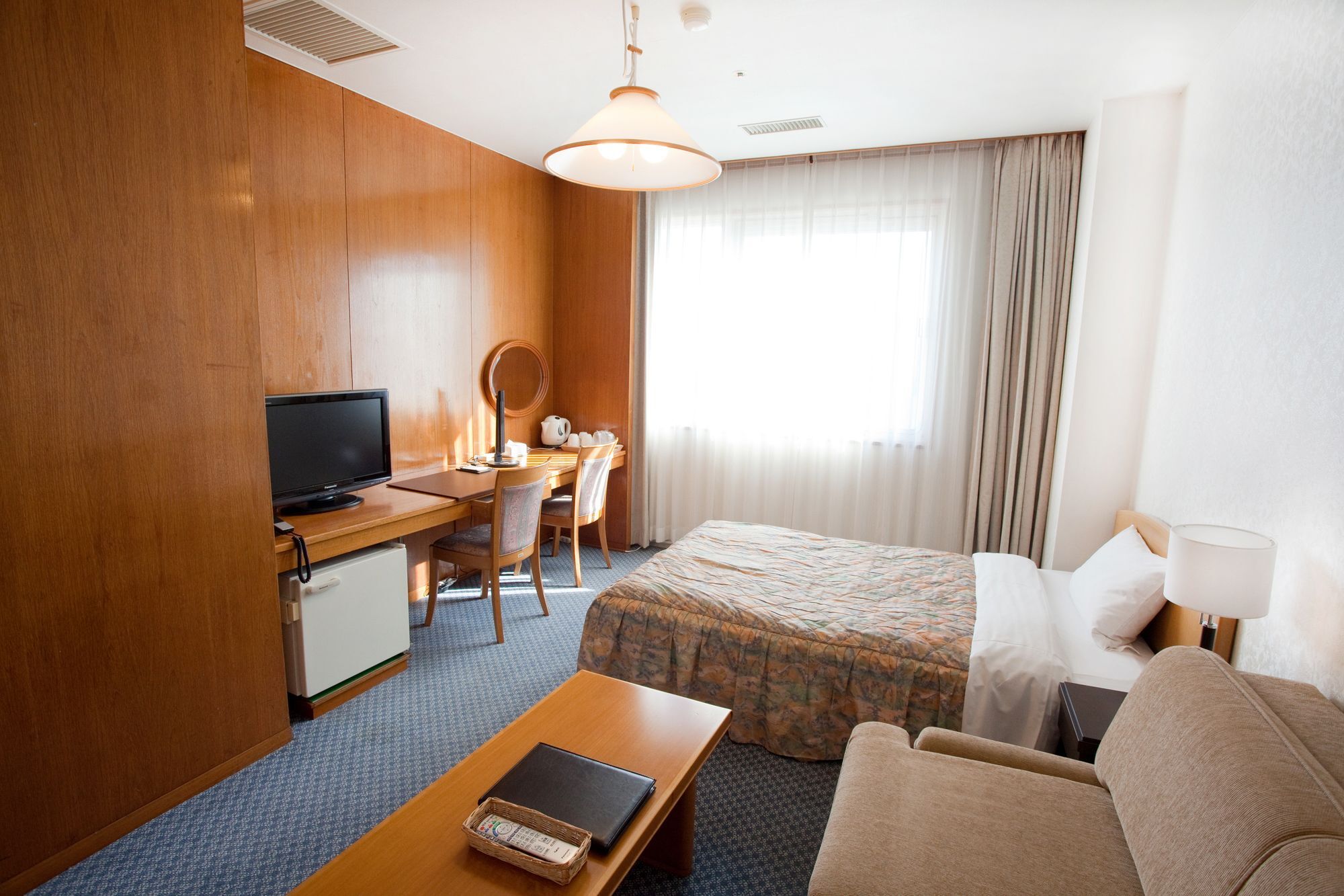 Hotel Mielparque Окаяма Екстер'єр фото